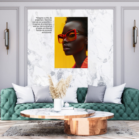 Femeie cu Piele de Ciocolată și Ochelari Portocalii, Marime 40x25CM [2]