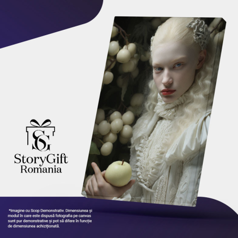 Tablou Canvas:  Fotografie cu o fata palida tinand un mar - rochie de epoca Pictura Digitala 40x25CM [4]