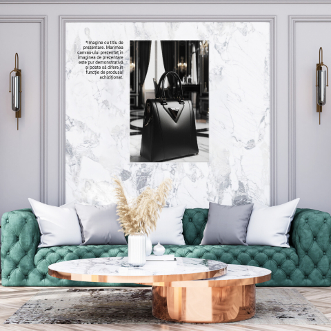 Tablou Canvas Geantă Neagră Simpla și Încăpătoare pentru Dama cu Triunghi Negru | Pictură Digitală, Marime 40x25CM [2]