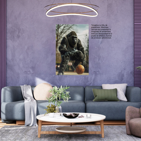 Tablou Canvas Gorila Sportivă - Animal Sălbatic pe Terenul de Baschet în Echipament cu Minge, Marime 40x25CM [2]