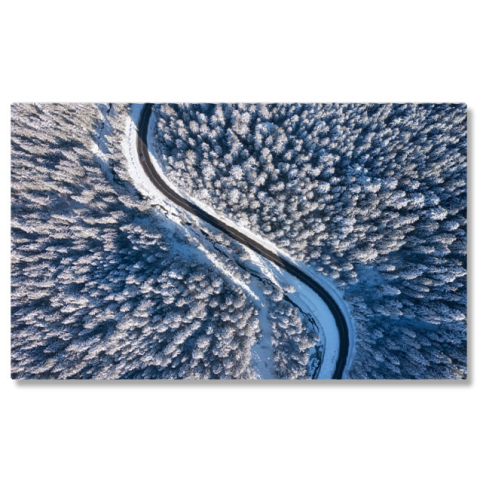 Peisaje cu Drona - Tablou Canvas: Iarna de Sus - O Perspectiva Aeriana a Peisajului de Iarna 40x25CM