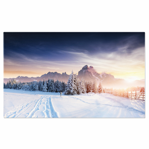 Munte - Tablou Canvas Iarna în Munții Împăduriți: Drumuri Albe și Zăpadă în Toată Regula, Marime 40x25CM