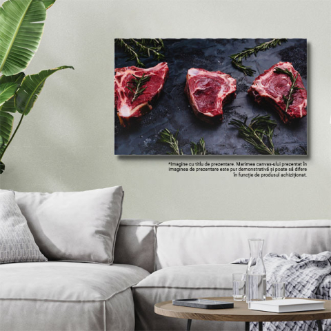 Tablou Canvas Imagine detaliata cu Carne Cruda si Rozmarin pe Fundal Negru, Gata pentru a fi Pregatita si Gatita 40x25CM [2]