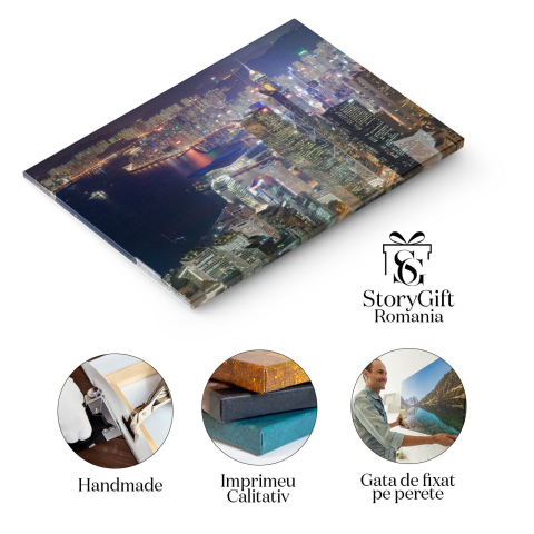 Tablou Canvas Linia Orizontului Hong Kong la Amurg, IFC Tower, Hong Kong, orizont, amurg 2395 40x25CM [1]