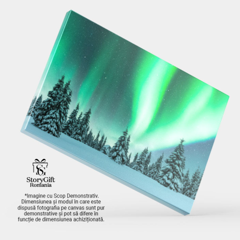 Tablou Canvas Luminile Nordului in Padurea de Iarna, Aurora Boreala, Peisaj Nordic, Munti Albastri 3361 40x25CM [3]