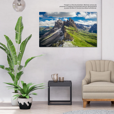 Tablou Canvas Magia Dolomiților UNESCO - Pajiști Însorite din Italia, Marime 40x25CM [2]