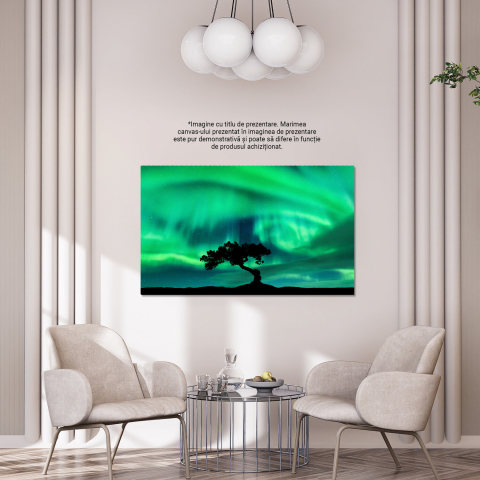 Magie în Pădurea Boreală - Luminile Aurorelor Boreale Dansează Printre Copaci, Marime 40x25CM [3]