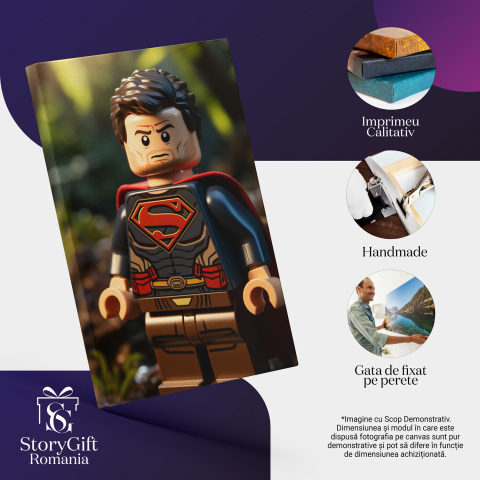 Tablou Canvas - Minifigurina Lego Superman cu Ochii Negri și Pelerină în Natură, Marime 40x25CM [1]
