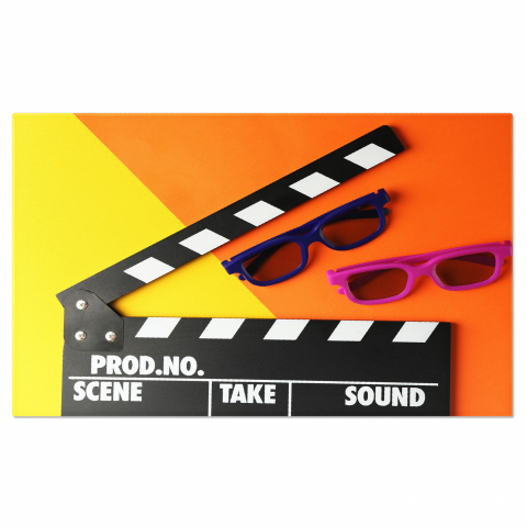 Personaje Desene Animate - Tablou Canvas Nostalgia Cinematografică: Clapboard Retro și Magia Filmului, Marime 40x25CM
