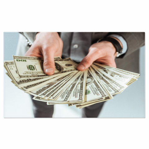 Om de Afaceri Prosper cu Bancnote - Simbol al Succesului, Marime 40x25CM Diverse - Om de Afaceri Prosper cu Bancnote - Simbol al Succesului, Marime 40x25CM