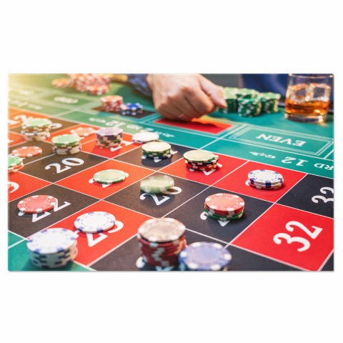 Tablou Canvas: Emoția și Distracția unei Nopți la Cazinou, Marime 40x25CM