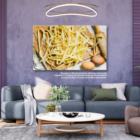 Tablou Canvas Paste tagliatelle Fainoase Facute in Casa pe o Masa Alba  Paste Proaspete si Gustoase Pregatite in Stil Italian la Domiciliu 40x25CM [2]