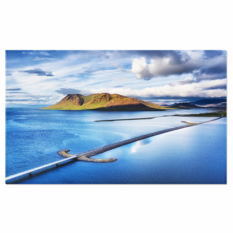 Peisaj - Peisaj Aerian în Islanda: Munți și Ocean, Marime 40x25CM