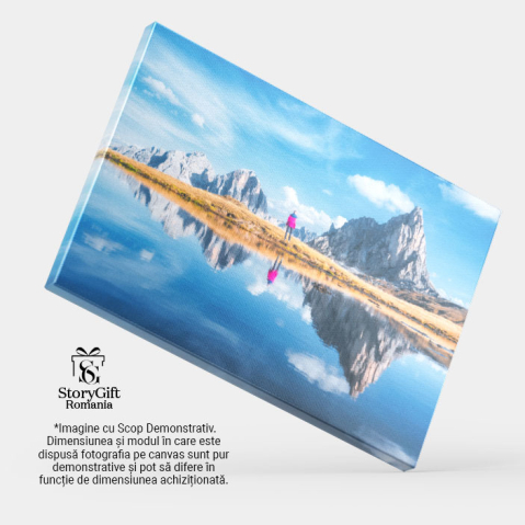 Tablou Canvas - Peisaj Montan: Femeie Reflectata in Apa Limpeda a Lacului de Munte intr-o Zi Frumoasa 40x25CM [3]