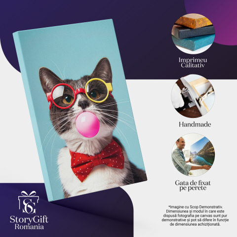 Tablou Canvas Pisicuța Jucăușă cu Mingea Roz și Papion | Artă Digitală, Marime 40x25CM [1]