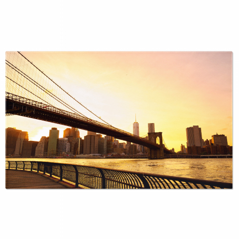 Atracții Turistice - Podul Brooklyn la Apus – Silueta Orașului New York – Tablou Canvas, Marime 40x25CM