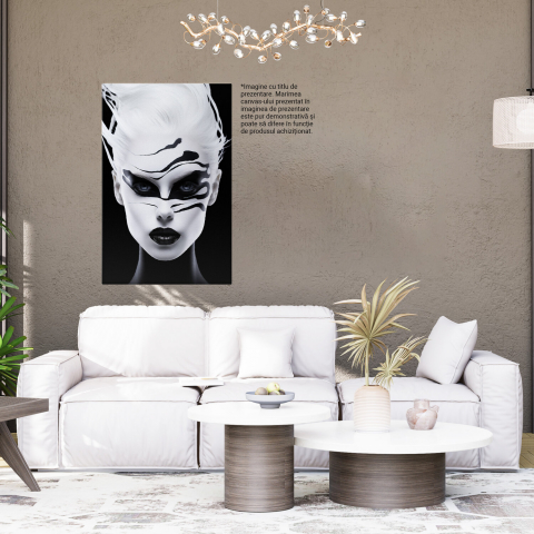 Portret Femeie cu Chip Alb și Dungi Negre - Pictură Digitală, Marime 40x25CM [3]