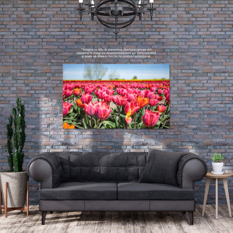 Tablou Canvas: Primăvara în Agricultură - Flori înflorite în Câmpul Rural, Marime 40x25CM [2]