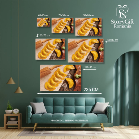 Tablou Canvas Ravioli de casa cruda cu spanac si ricotta O privire detaliata asupra ravioliului proaspat, facut in casa 40x25CM [4]