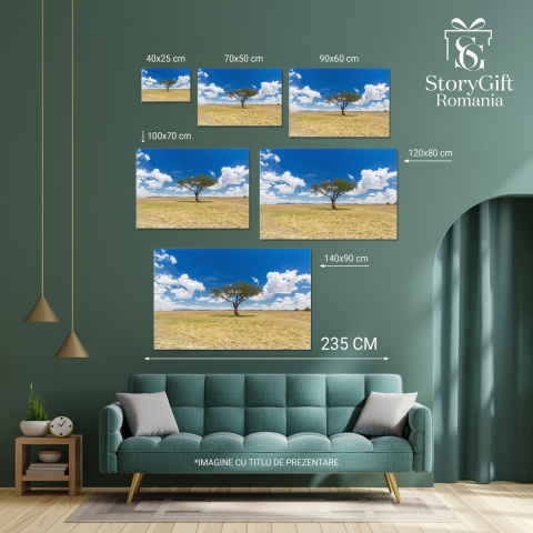 Reflecție Arbore în Mingea de Sticlă - O Conexiune cu Natura, Marime 40x25CM [3]