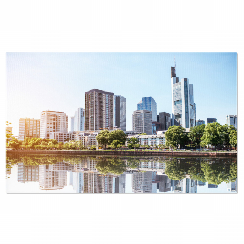 Oraș - Skyline-ul Frankfurtului Noaptea 2023, Marime 40x25CM