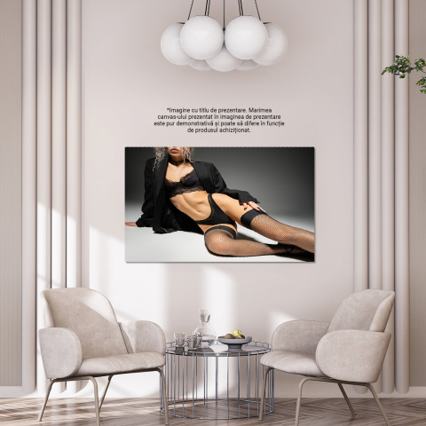 Stil și Senzualitate - Eleganță în Negru, Marime 40x25CM [3]