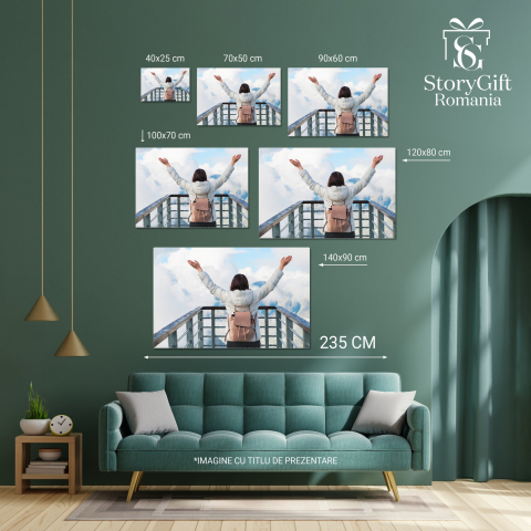 Turist Admirând Priveliștea Munților: Aventura în Mijlocul Naturii, Marime 40x25CM [2]