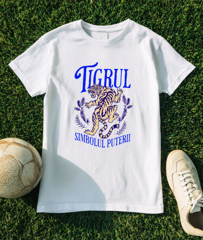 Tricou Femei, Barbati, Copii, Fata, Baiat, Unisex Personalizat „Tigru Furios și Puternic – Simbolul Puterii Cadou Motivational Personalizat pentru Familie, Tați și Prieteni” [2]