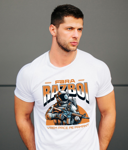 Tricou Femei, Barbati, Copii, Fata, Baiat, Unisex Personalizat Astronaut cu Armură și Mesaj de Pace "Fără Război, Vrem Pace Pe Pământ" - Cadouri Personalizate pentru Familie și Prieteni [1]
