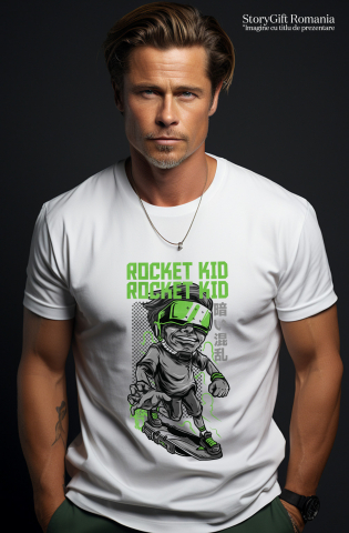Tricou Barbati Cu Baiat Cu Ochelarii VR, Fata Zambitoare, Text In Engleza Rocket Kid, Iubitorii De Rachete  cu imprimeu pe Fata, 100% Bumbac,  Alb, M [1]
