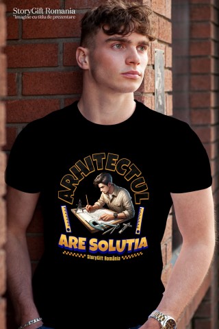 Tricou Femei, Barbati, Copii, Fata, Baiat, Unisex Personalizat Bărbat Arhitect cu Schițe – Cadou Personalizat pentru Pasionații de Design și Cadastru [1]