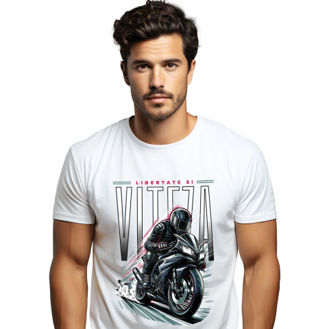 Tricou Femei, Barbati, Copii, Fata, Baiat, Unisex Personalizat Bărbat Motociclist – Echipament Complet, Viteză și Libertate