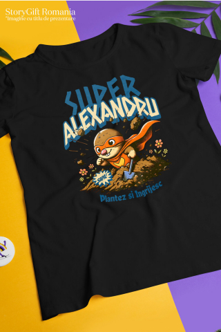 Tricou Femei, Barbati, Copii, Fata, Baiat, Unisex Personalizat Cârtița Cu Mască Și Pelerină Roșie Super Erou – Cadou Personalizat Pentru Alexandru [2]