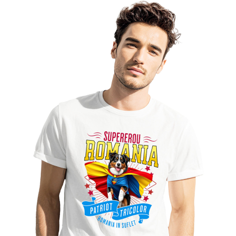 Tricou Femei, Barbati, Copii, Fata, Baiat, Unisex Personalizat Ciobănesc Australian în Costum de Căpitan România – Cadou Personalizat pentru Iubitorii de Câini