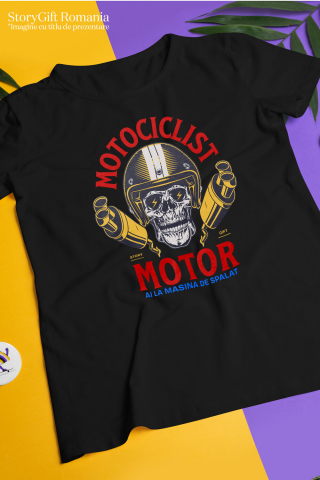 Tricou Femei, Barbati, Copii, Fata, Baiat, Unisex Personalizat Craniu Uman cu Cască și Fulgere – Design Unic pentru Motocicliști [2]