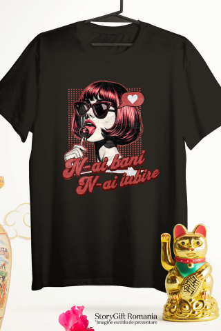 Tricou Femei, Barbati, Copii, Fata, Baiat, Unisex Personalizat „Fată Stil Retro Cu Acadea și Ochelari De Soare - Cadou Personalizat „N-ai Bani, N-ai Iubire” pentru Familie, Copii și Prieteni de Valentine's Day” [2]