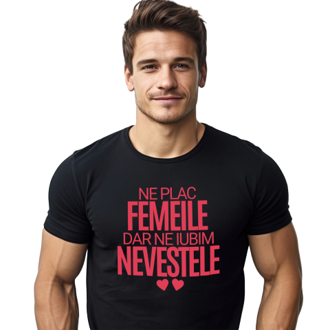 Familie - Tricou Femei, Barbati, Copii, Fata, Baiat, Unisex Personalizat Cadou Personalizat „Ne Plac Femeile Dar Ne Iubim Nevestele” | Inimioare Roșii pentru Cuplu