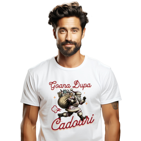 Tricou Femei, Barbati, Copii, Fata, Baiat, Unisex Personalizat Goana după Cadouri! Moș Crăciun Alergând cu Sac de Cadouri – Cadouri Personalizate pentru Familie