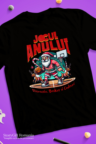 Tricou Femei, Barbati, Copii, Fata, Baiat, Unisex Personalizat Moș Crăciun pe Terenul de Baschet – Cadouri Personalizate pentru Familie și Prieteni [2]