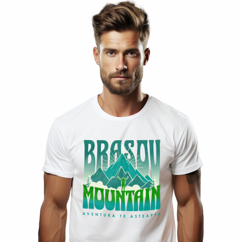 Tricou Femei, Barbati, Copii, Fata, Baiat, Unisex Personalizat "Aventura Montană în Brașov – Munte Înalt și Siluetă Umană Pe Stâncă"