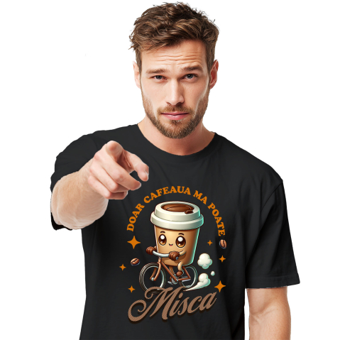 Tricou Femei, Barbati, Copii, Fata, Baiat, Unisex Personalizat „Pahar Personalizat „Doar Cafeaua Mă Mișcă” – Cadou Perfect pentru Iubitorii de Cafea și Biciclete”