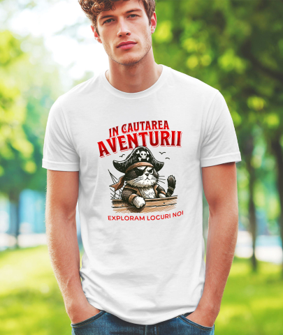 Tricou Femei, Barbati, Copii, Fata, Baiat, Unisex Personalizat Tricou Personalizat Pisică Pirat – "Explorăm Locuri Noi" | Cadou pentru Aventurieri și Iubitori de Pisici [1]