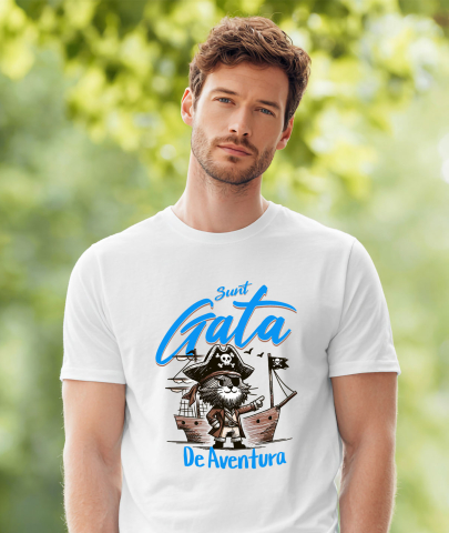 Tricou Femei, Barbati, Copii, Fata, Baiat, Unisex Personalizat "Pisica Pirat cu Pălărie și Corabie - Cadou Aventuros pentru Copii" [1]