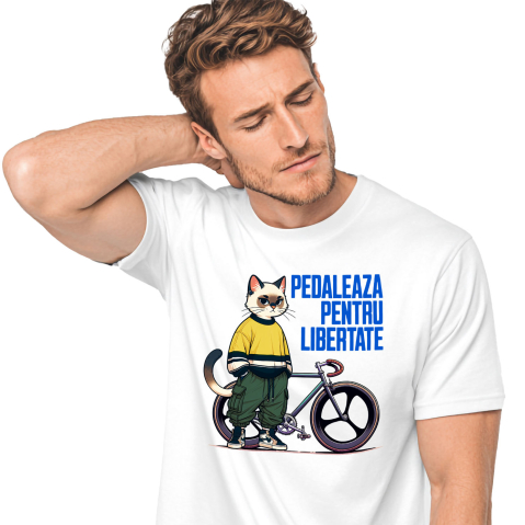 Sport - Tricou Femei, Barbati, Copii, Fata, Baiat, Unisex Personalizat Pisică Modernă pe Bicicletă – Design Haios pentru Cadouri Personalizate