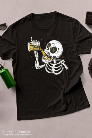 Tricou Barbati Cu Schelete Om Turnand O Halga De Bere In Gura, Alcool, Haios, Barbati, Cadou Pentru Iubitorii De Bere, Negru, Galben  cu imprimeu pe Fata, 100% Bumbac, Negru, M [1]