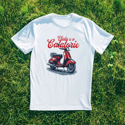 Tricou Femei, Barbati, Copii, Fata, Baiat, Unisex Personalizat Scuter Roșu Clasic – Plimbare Romantică și Aventură pentru Iubitorii de Călătorii [2]