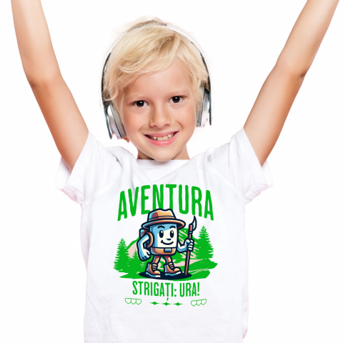CALATORIE - Tricou Femei, Barbati, Copii, Fata, Baiat, Unisex Personalizat "Cadou Personalizat Aventura Strigă Ura – Călător în Pădure și Munți pentru Copii și Familii Aventuroase"