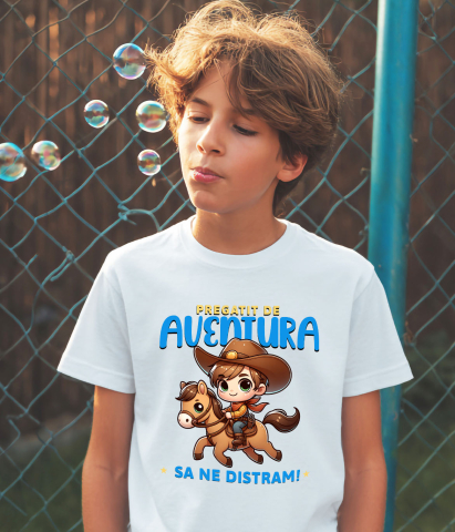 Tricou Femei, Barbati, Copii, Fata, Baiat, Unisex Personalizat Tricou Personalizat Băiat Cowboy – "Pregătit de Aventură, Să Ne Distram" | Cadou Amuzant pentru Copii și Tati [2]
