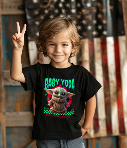 Tricou Copii cu Cadru Baby Yoda Aventuri Disney 100% Bumbac, Negru, 12 Ani [2]