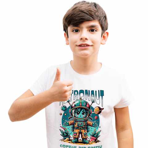 Tricou Femei, Barbati, Copii, Fata, Baiat, Unisex Personalizat Copil în Costum de Astronaut – Cadou Personalizat pentru Copii și Familie [1]